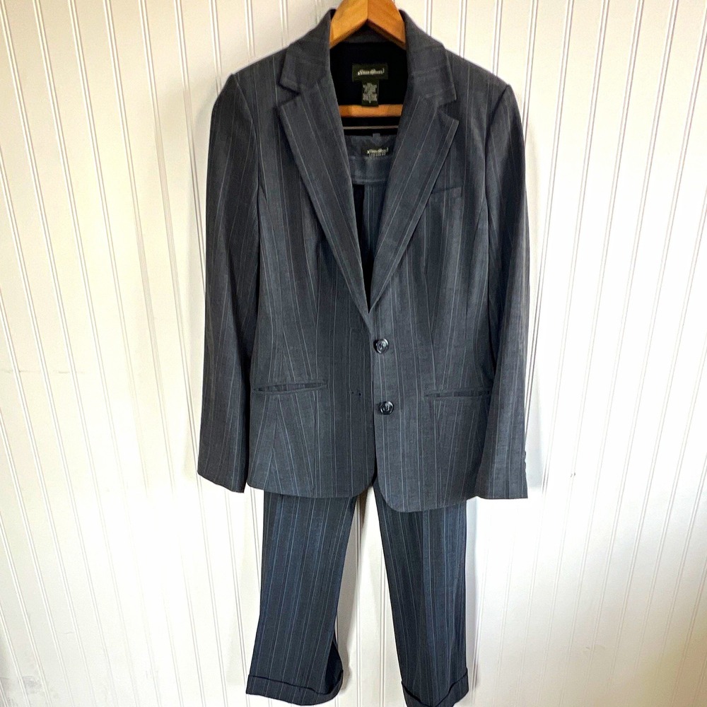 Eddie Bauer women's gray pinstripe pant/skirt suit blazer lined 4 vashon VTG